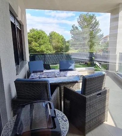 Apartment New Danijela, Garden And Garage Place Sibenik