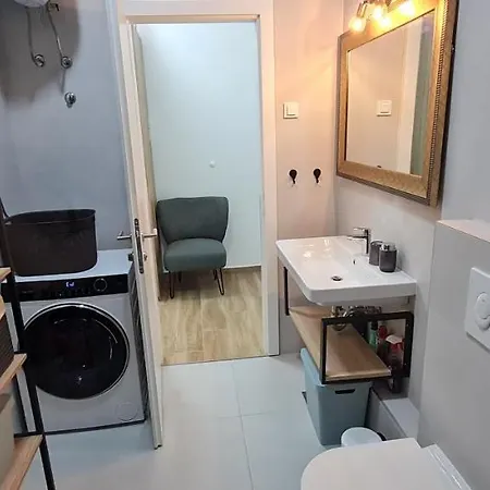 Apartment New Danijela, Garden And Garage Place