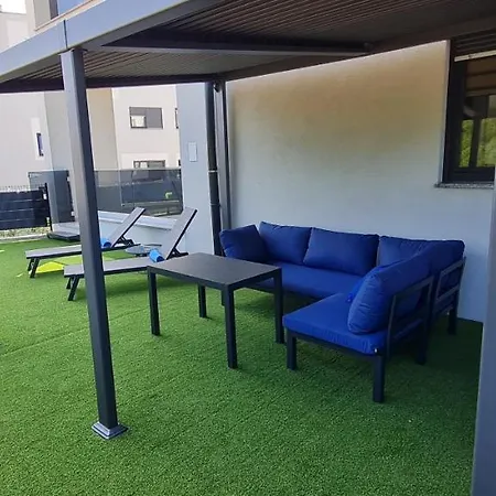 Apartment New Danijela, Garden And Garage Place