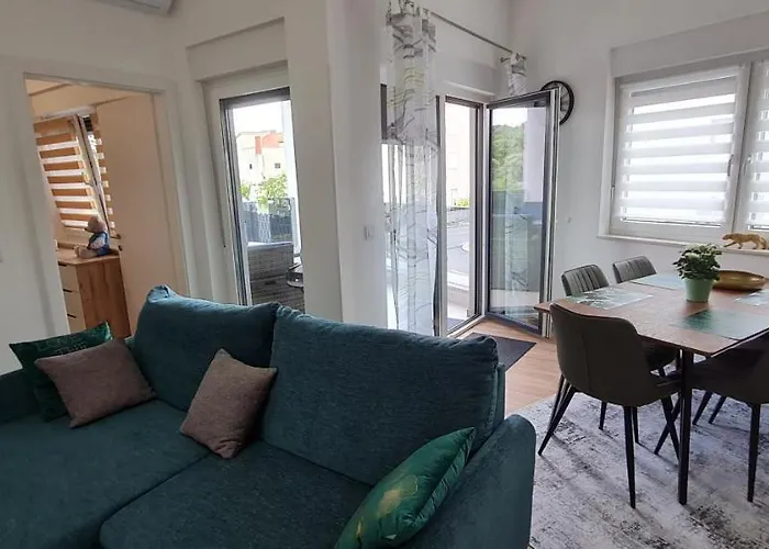 Appartement New Danijela, Garden&garage Place Šibenik